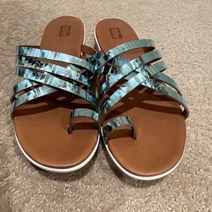 FITFLOP SIZE 8US/39EU BLUE METALLIC SANDAL NEW